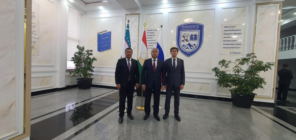 Программы двойных дипломов появятся у ПИМУ с Таджикским медуниверситетом