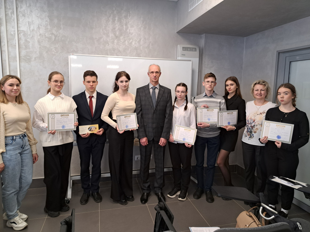Более 70 нижегородских школьников приняли участие в 54-й городской конференции НОУ «Эврика»