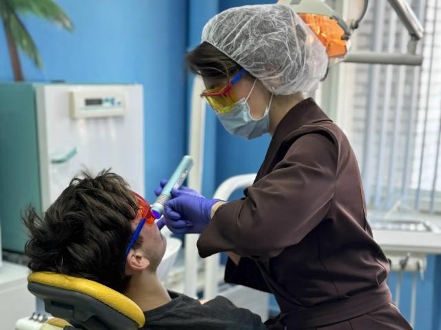 Стоматологи ПИМУ провели масштабную благотворительную акцию «Красивая улыбка – счастливая жизнь»