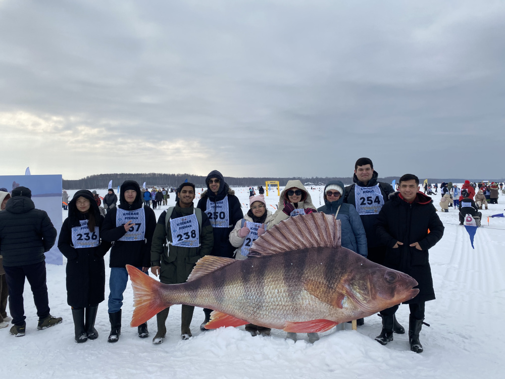 International Students of FIME Participate in the XVI International Ice Fishing Festival 