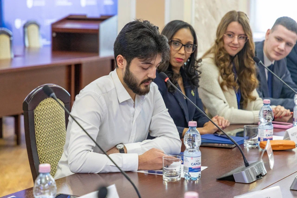 Centenary of People’s Diplomacy Institution