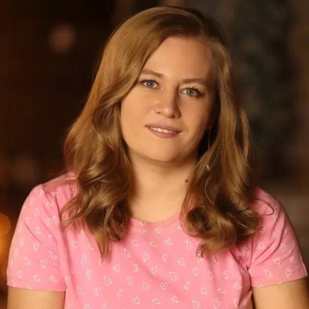 Попова Ирина Александровна - делопроизводитель.jpg